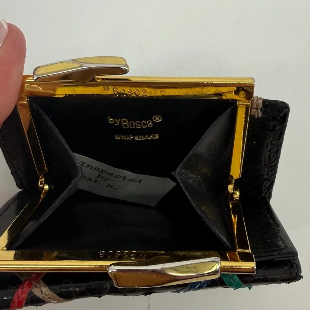 Bosca Vintage Whip Snake Skin Black Trifold Wallet Multi Color Kiss‎ Lock Coin